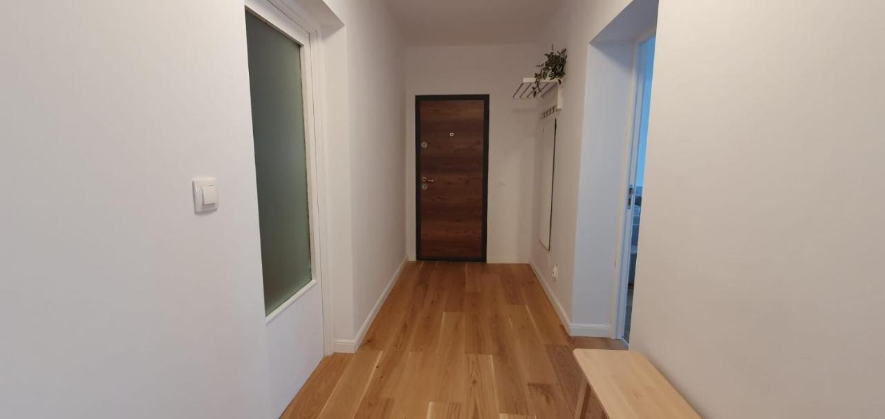 The Pines Serviced Apartments Brasov Ngoại thất bức ảnh