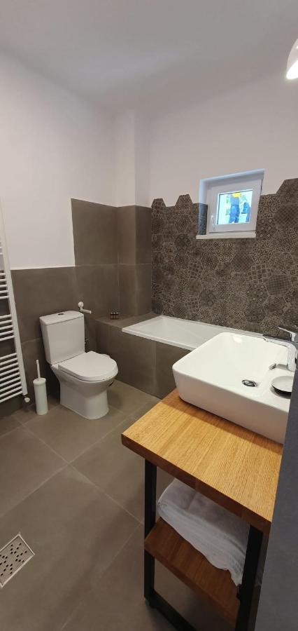 The Pines Serviced Apartments Brasov Ngoại thất bức ảnh