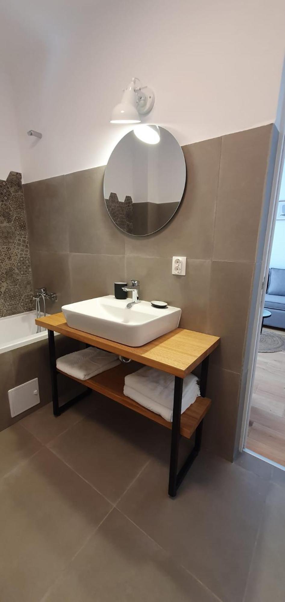 The Pines Serviced Apartments Brasov Ngoại thất bức ảnh